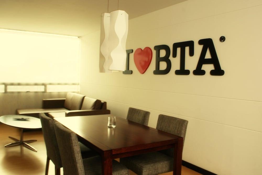 Viaggio Nueve Trez City Suites Bogota Buitenkant foto