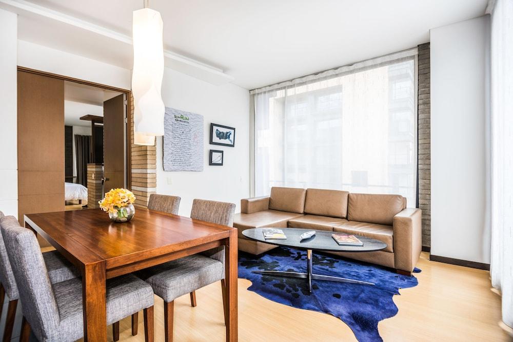 Viaggio Nueve Trez City Suites Bogota Buitenkant foto