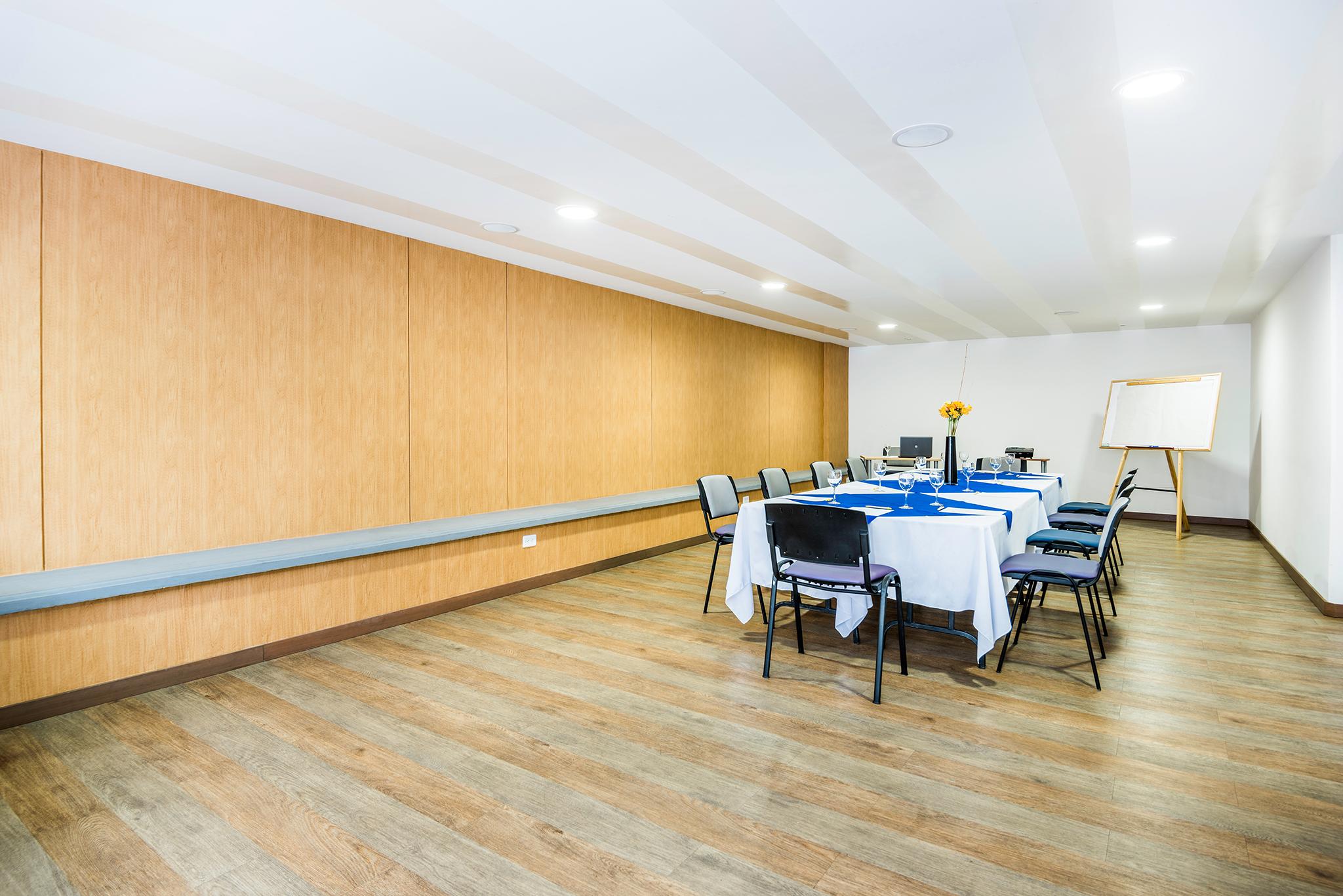 Viaggio Nueve Trez City Suites Bogota Buitenkant foto