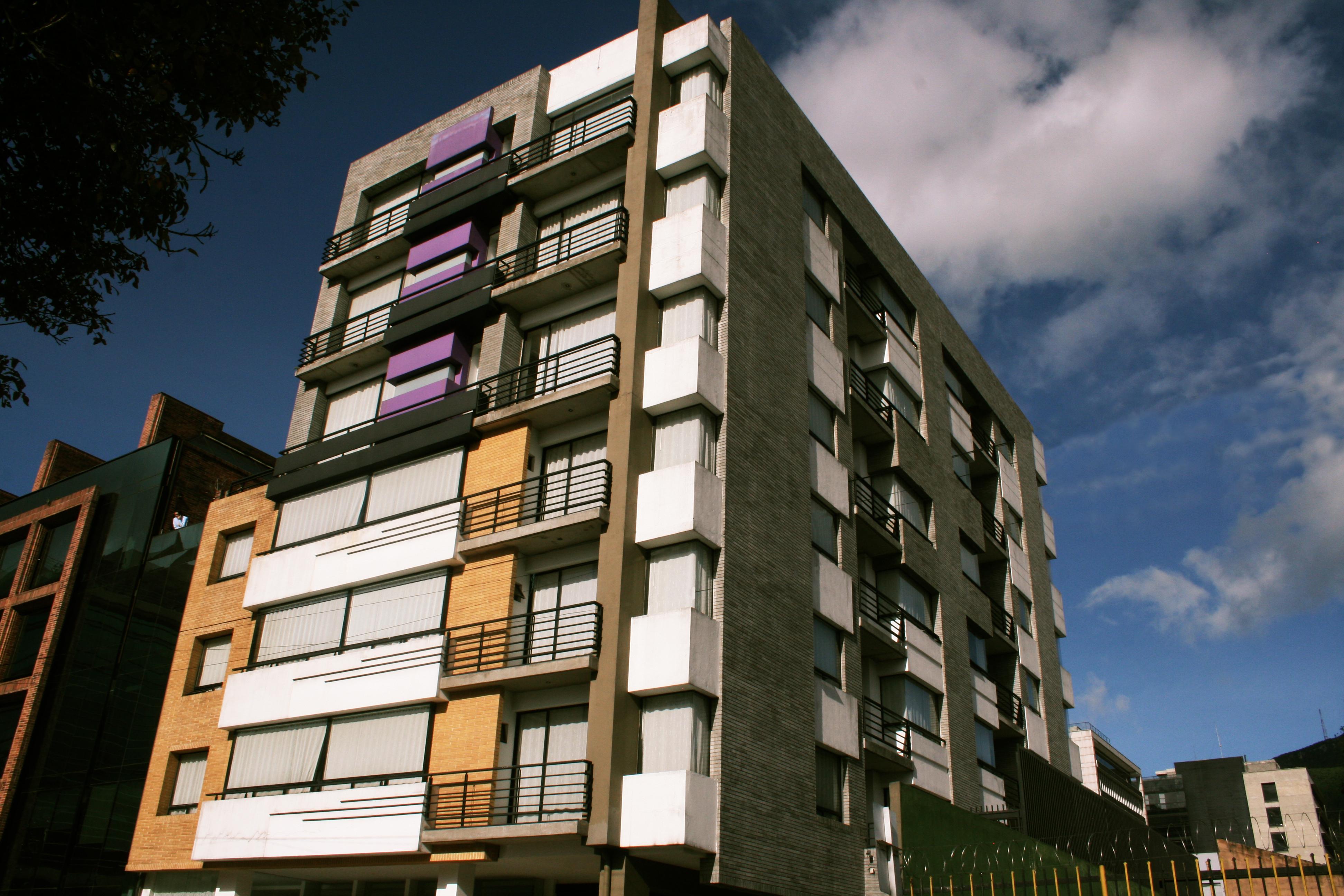 Viaggio Nueve Trez City Suites Bogota Buitenkant foto