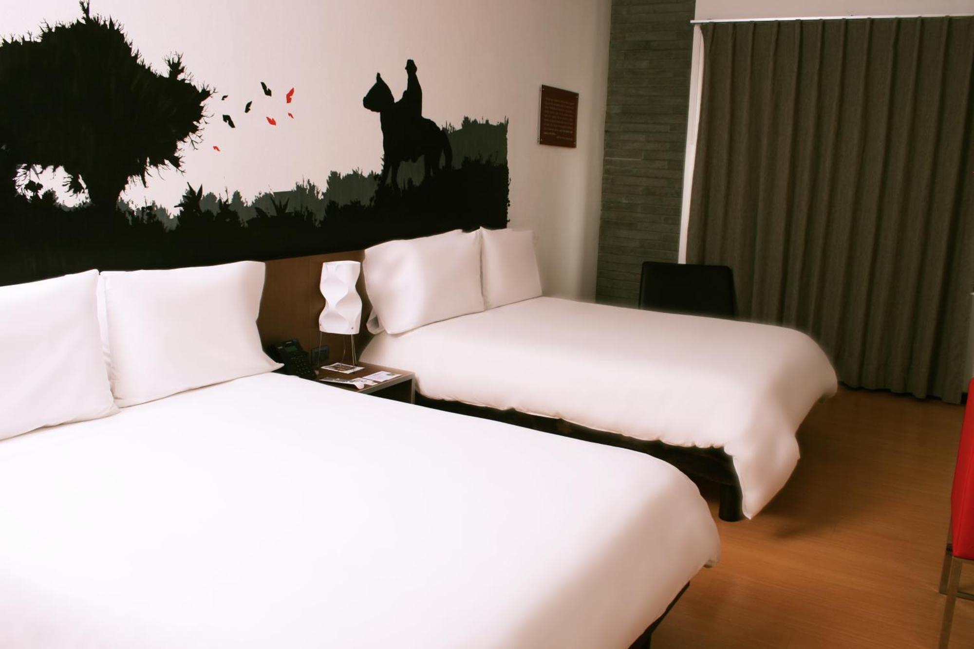 Viaggio Nueve Trez City Suites Bogota Buitenkant foto
